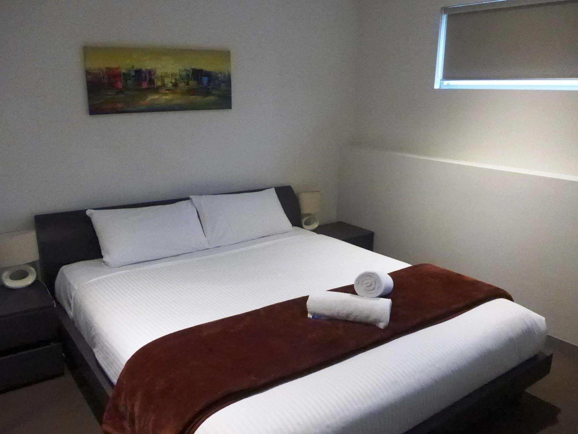 Summer Inn Holiday Apartments Melbourne Ngoại thất bức ảnh